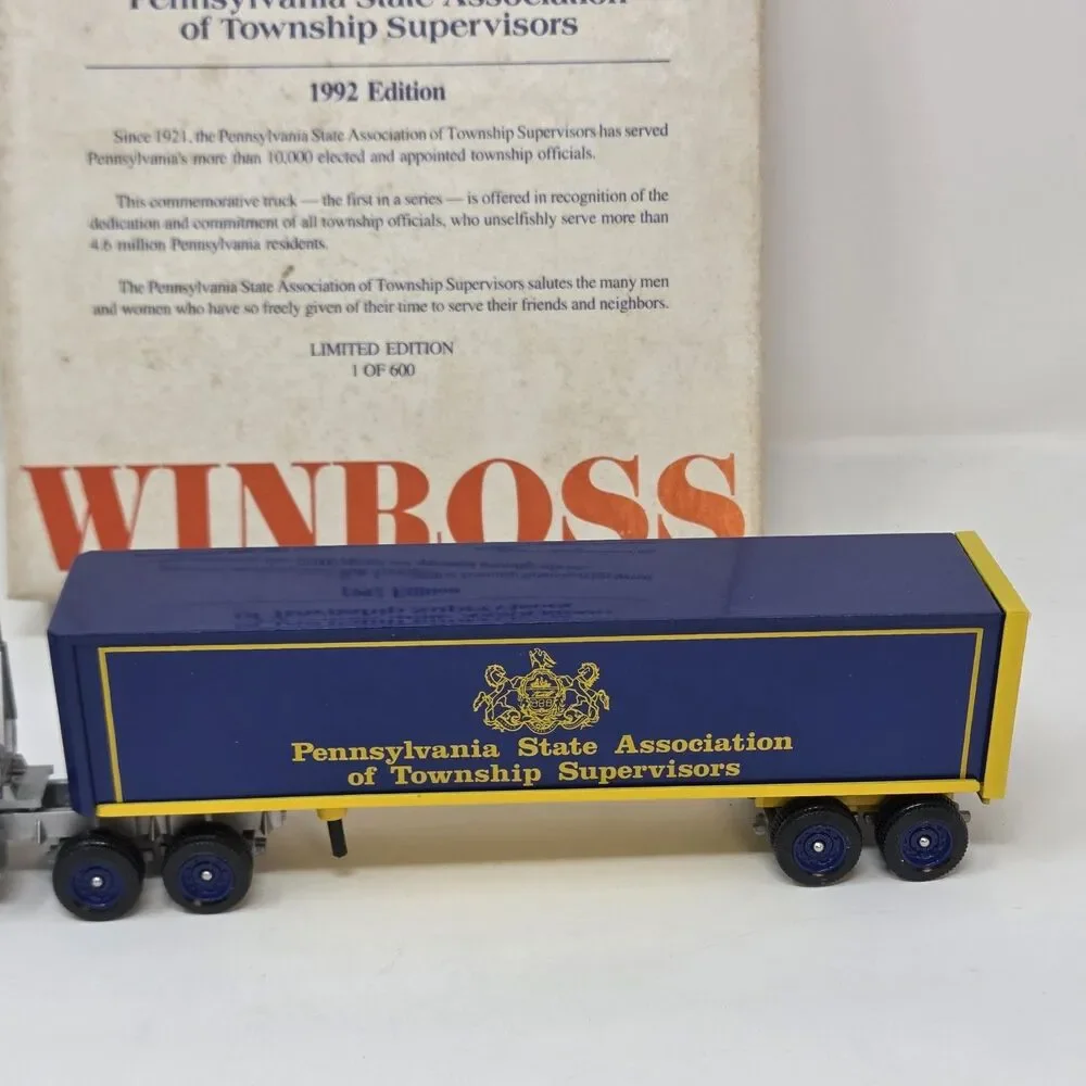 Winross PSATS Pennsylvania Township Supervisors 1992 Die Cast Truck 1/64 NIB 600